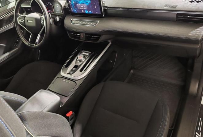 Haval Jolion I Рестайлинг с пробегом 2023 года, цена 1 600 000 рублей, 57131 км, внедорожник, Автокод Объявления