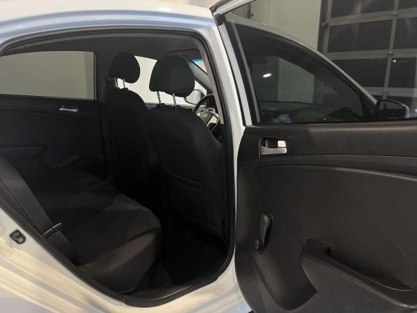 Hyundai Solaris I с пробегом 2013 года, цена 650 000 рублей, 213235 км, седан, Автокод Объявления
