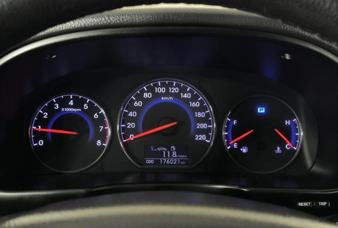 Hyundai Santa Fe II Рестайлинг с пробегом 2011 года, цена 1 380 000 рублей, 176021 км, внедорожник, Автокод Объявления