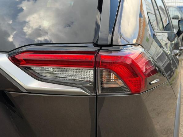 Toyota RAV4 V (XA50) с пробегом 2021 года, цена 3 330 000 рублей, 102000 км, внедорожник, Автокод Объявления