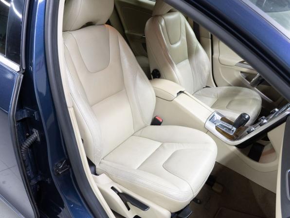 Volvo S60 II с пробегом 2011 года, цена 1 080 000 рублей, 193129 км, седан, Автокод Объявления