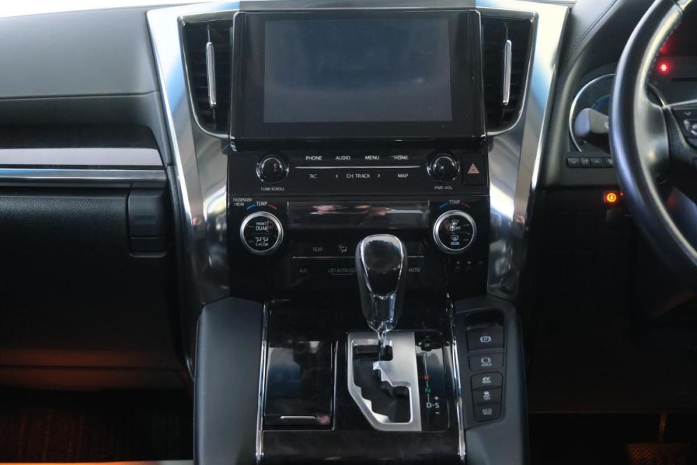 Toyota Vellfire II Рестайлинг Омск  - изображение 17