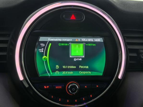 Mini Hatch III (F55/F56) Рестайлинг с пробегом 2019 года, цена 1 500 000 рублей, 150950 км, хэтчбек, Автокод Объявления
