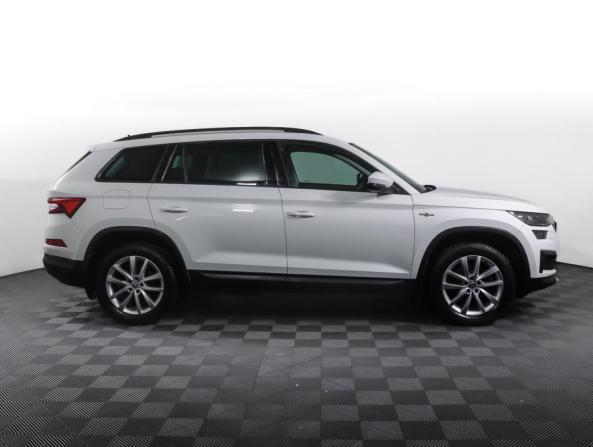Skoda Kodiaq I Рестайлинг с пробегом 2022 года, цена 3 850 000 рублей, 63397 км, внедорожник, Автокод Объявления