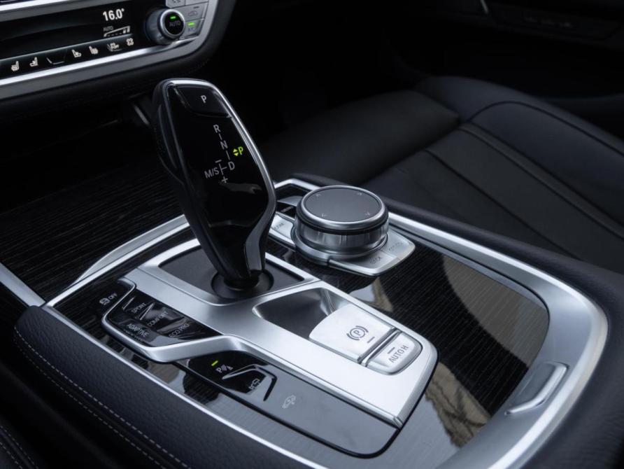 BMW 7 серии VI (G11/G12) Рестайлинг Волгоград  - изображение 23
