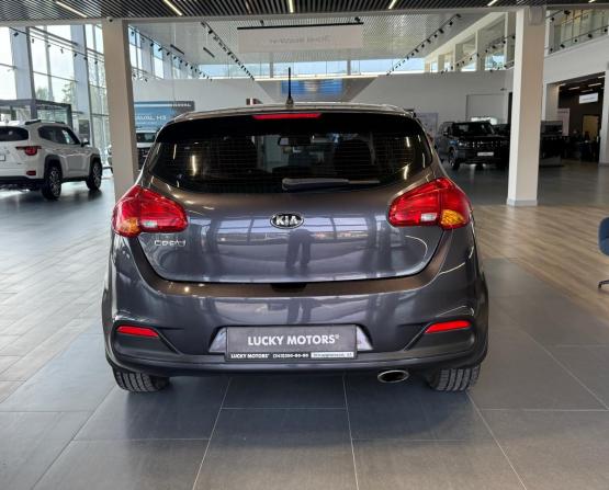 Kia Ceed II с пробегом 2014 года, цена 895 000 рублей, 207641 км, хэтчбек, Автокод Объявления