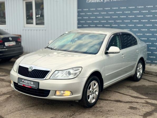 Skoda Octavia II (A5) Рестайлинг с пробегом 2013 года, цена 909 000 рублей, 196023 км, лифтбек, Автокод Объявления
