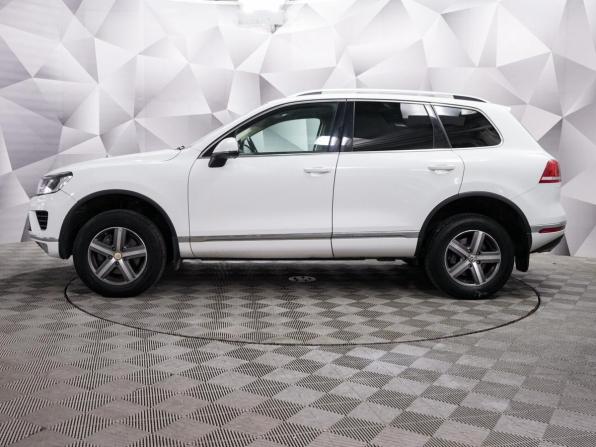 Volkswagen Touareg II Рестайлинг с пробегом 2015 года, цена 2 550 000 рублей, 260000 км, внедорожник, Автокод Объявления