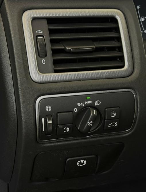 Volvo XC70 II Рестайлинг Москва  - изображение 8