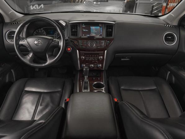 Nissan Pathfinder IV с пробегом 2016 года, цена 1 749 000 рублей, 138800 км, внедорожник, Автокод Объявления
