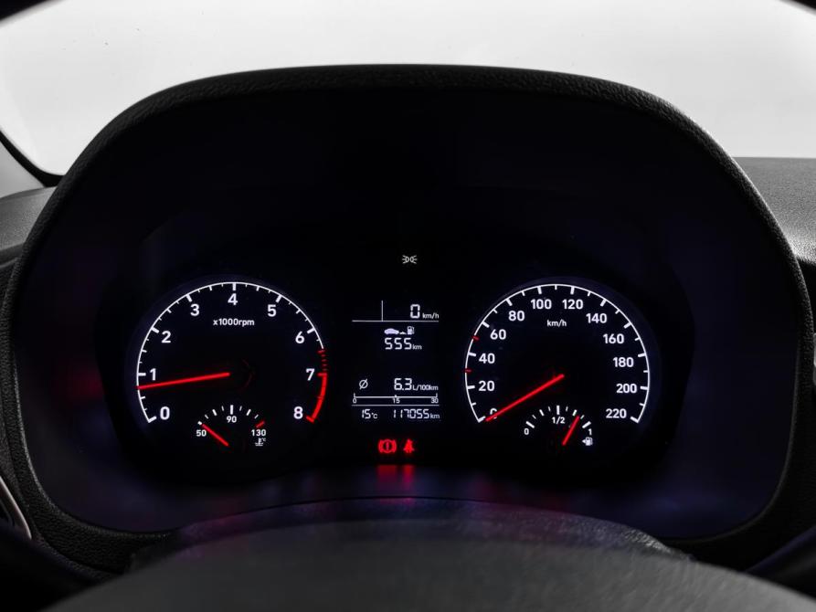 Hyundai Solaris II Санкт-Петербург  - изображение 18