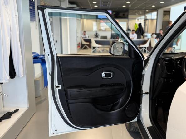 Kia Soul II с пробегом 2014 года, цена 1 400 000 рублей, 93427 км, хэтчбек, Автокод Объявления