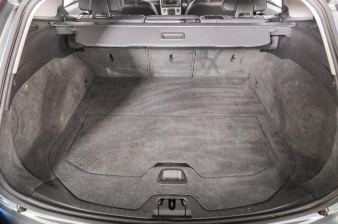 Volvo V60 I с пробегом 2012 года, цена 1 429 000 рублей, 31500 км, универсал, Автокод Объявления
