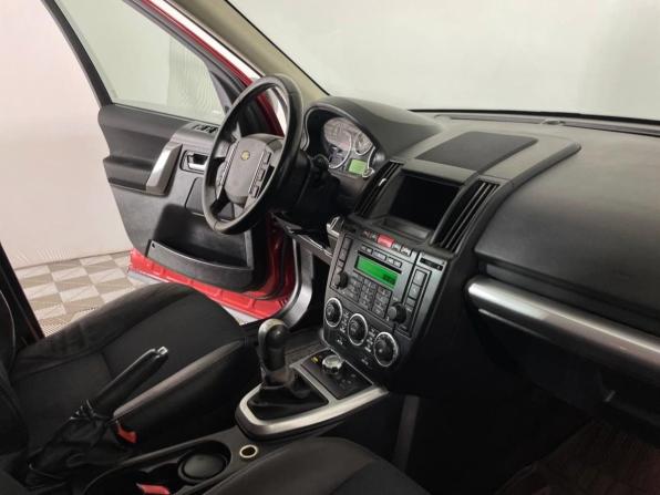 Land Rover Freelander II Рестайлинг с пробегом 2010 года, цена 966 000 рублей, 139135 км, внедорожник, Автокод Объявления