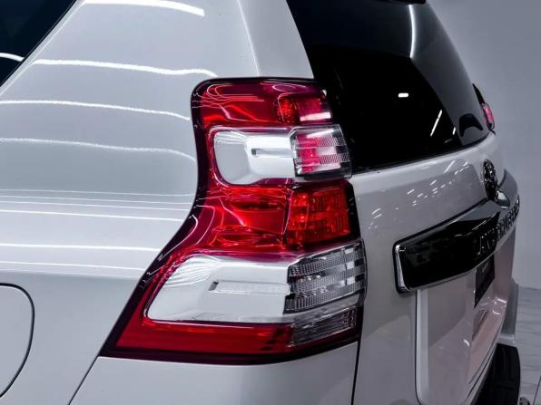Toyota Land Cruiser Prado 150 Series Рестайлинг 1 с пробегом 2016 года, цена 4 260 000 рублей, 94042 км, внедорожник, Автокод Объявления