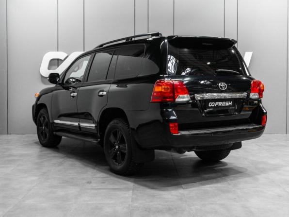 Toyota Land Cruiser 200 Series Рестайлинг 1 с пробегом 2012 года, цена 2 949 000 рублей, 385145 км, внедорожник, Автокод Объявления
