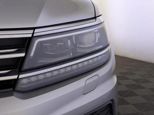 Volkswagen Tiguan II с пробегом 2017 года, цена 2 400 000 рублей, 137141 км, внедорожник, Автокод Объявления