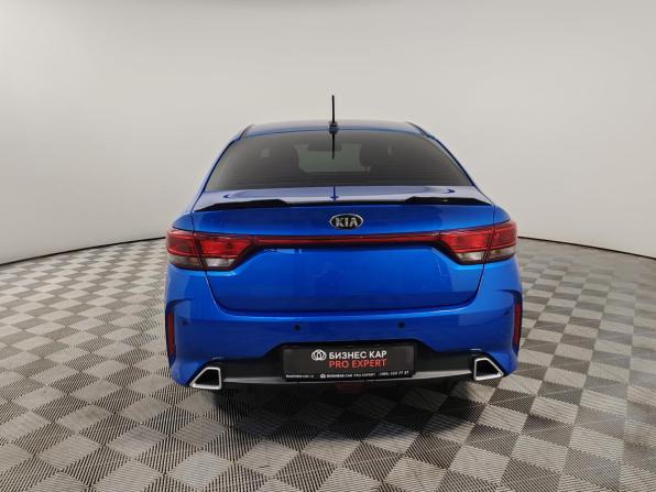 Kia Rio IV Рестайлинг с пробегом 2020 года, цена 1 599 000 рублей, 27780 км, седан, Автокод Объявления