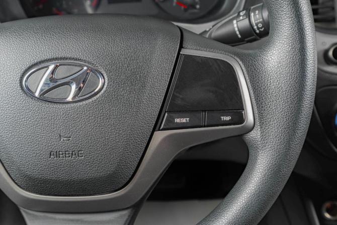 Hyundai Solaris II с пробегом 2017 года, цена 1 489 000 рублей, 111500 км, седан, Автокод Объявления