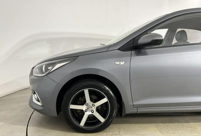 Hyundai Solaris II с пробегом 2018 года, цена 1 370 000 рублей, 131054 км, седан, Автокод Объявления
