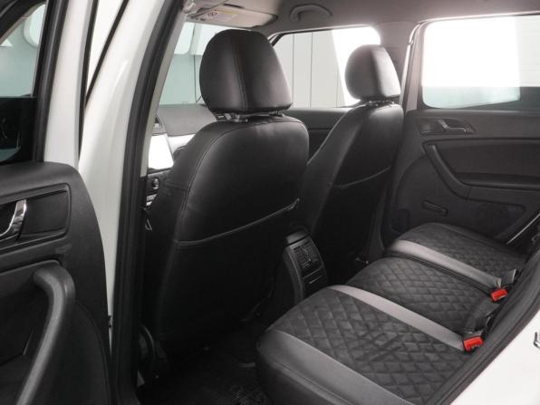 Skoda Yeti I Рестайлинг с пробегом 2013 года, цена 1 099 000 рублей, 143658 км, внедорожник, Автокод Объявления