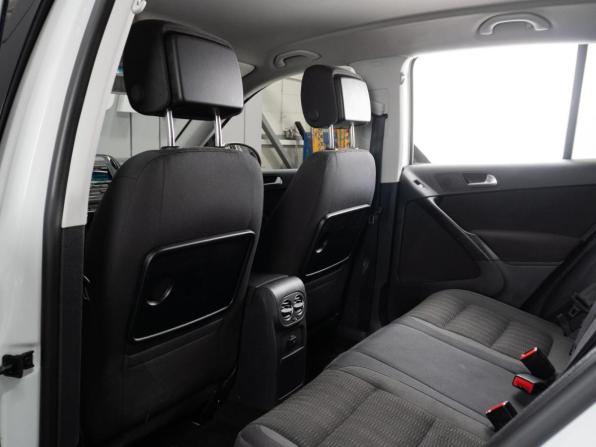 Volkswagen Tiguan I Рестайлинг с пробегом 2013 года, цена 1 370 000 рублей, 211960 км, внедорожник, Автокод Объявления