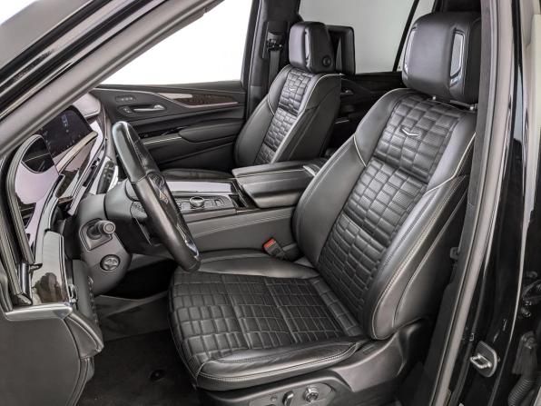 Cadillac Escalade V с пробегом 2023 года, цена 10 650 000 рублей, 52383 км, внедорожник, Автокод Объявления