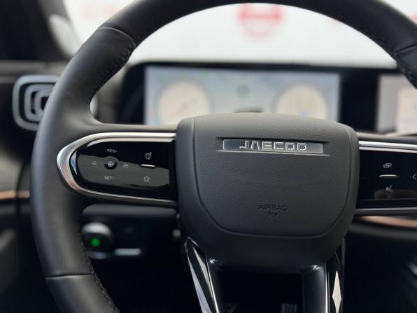 Jaecoo J8 с пробегом 2025 года, цена 3 799 000 рублей, 803 км, внедорожник, Автокод Объявления