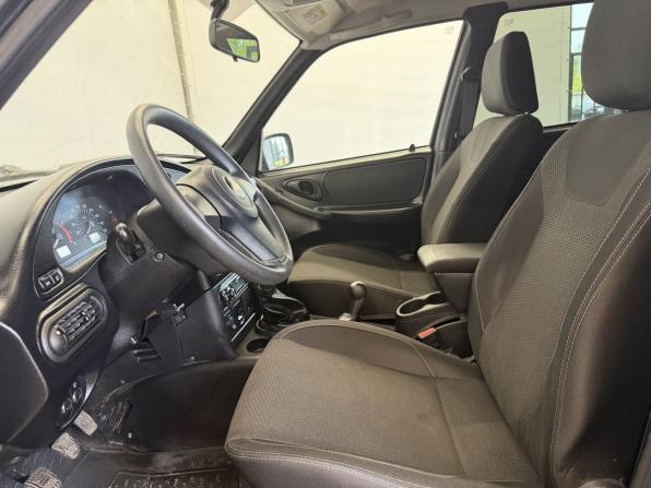 Chevrolet Niva I Рестайлинг с пробегом 2016 года, цена 635 000 рублей, 204656 км, внедорожник, Автокод Объявления