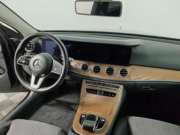Mercedes-Benz E-Класс V (W213 S213 C238) с пробегом 2019 года, цена 3 100 000 рублей, 82755 км, седан, Автокод Объявления