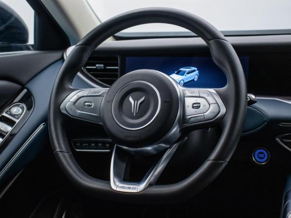 Voyah Free I с пробегом 2022 года, цена 2 995 000 рублей, 104050 км, внедорожник, Автокод Объявления