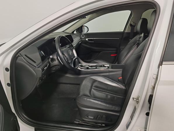 Hyundai Sonata VIII (DN8) с пробегом 2020 года, цена 2 275 000 рублей, 69555 км, седан, Автокод Объявления