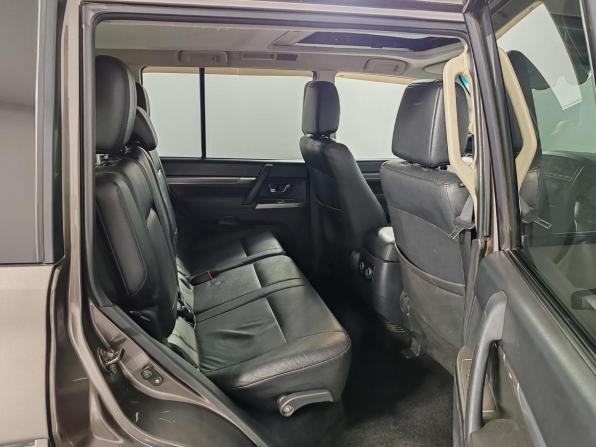 Mitsubishi Pajero IV Рестайлинг 1 с пробегом 2014 года, цена 1 849 000 рублей, 414017 км, внедорожник, Автокод Объявления