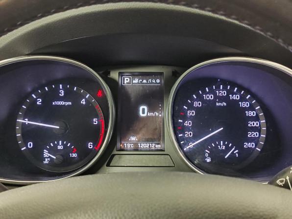 Hyundai Santa Fe III Рестайлинг с пробегом 2018 года, цена 2 569 000 рублей, 120211 км, внедорожник, Автокод Объявления