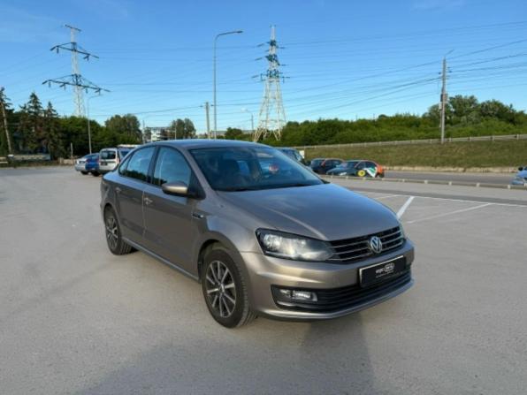 Volkswagen Polo V Рестайлинг с пробегом 2018 года, цена 1 170 000 рублей, 83314 км, седан, Автокод Объявления
