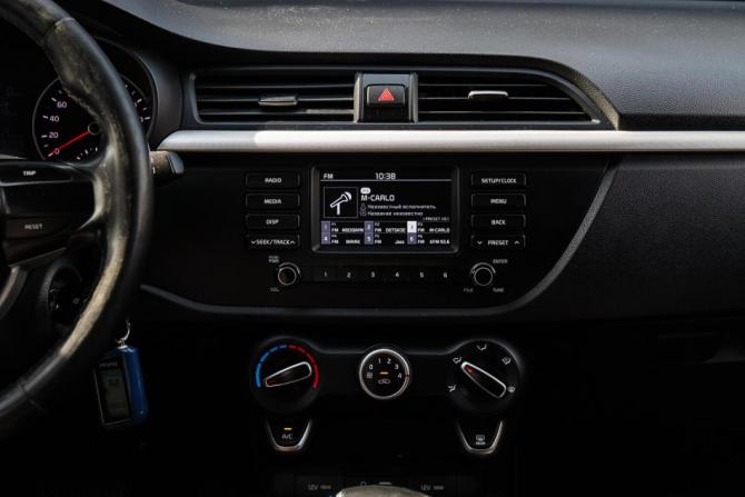 Kia Rio IV с пробегом 2018 года, цена 1 650 000 рублей, 72479 км, хэтчбек, Автокод Объявления