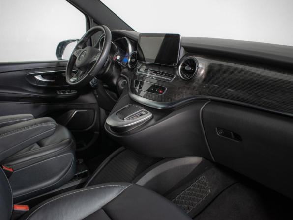 Mercedes-Benz V-Класс III (W447) Рестайлинг с пробегом 2021 года, цена 5 290 000 рублей, 85000 км, минивэн, Автокод Объявления