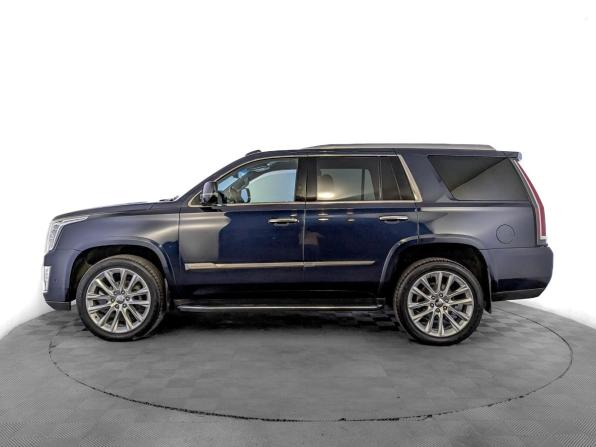 Cadillac Escalade IV с пробегом 2019 года, цена 4 755 000 рублей, 85142 км, внедорожник, Автокод Объявления