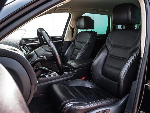 Volkswagen Touareg II Рестайлинг с пробегом 2015 года, цена 3 150 000 рублей, 188986 км, внедорожник, Автокод Объявления