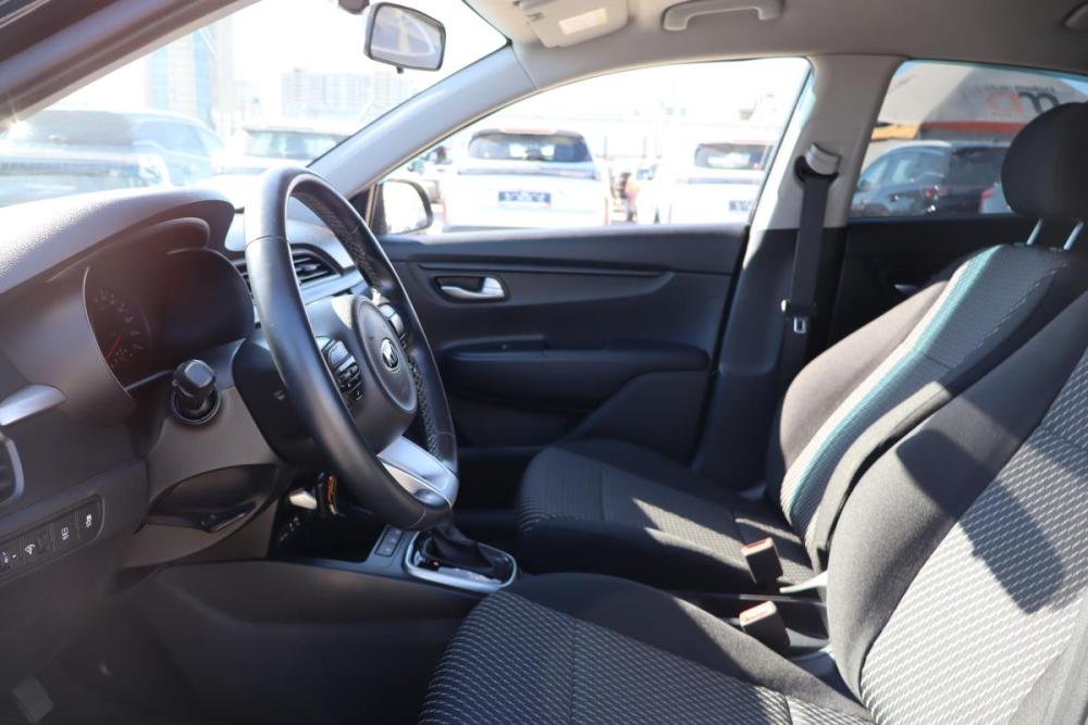 Kia Rio IV Санкт-Петербург  - изображение 8