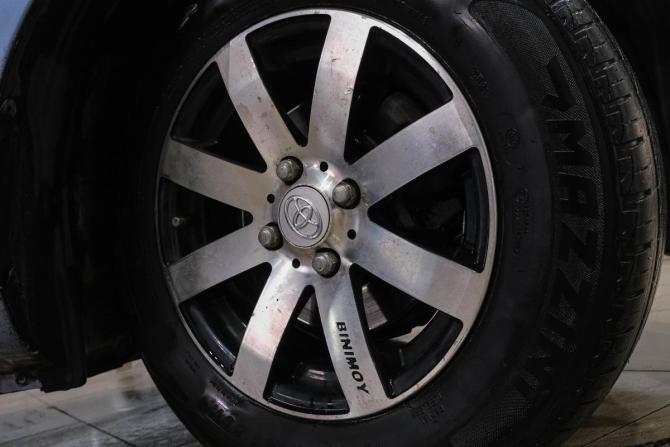 Toyota Sienta I Рестайлинг 1 с пробегом 2012 года, цена 899 000 рублей, 201000 км, компактвэн, Автокод Объявления