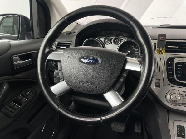 Ford Kuga I с пробегом 2012 года, цена 918 000 рублей, 281771 км, внедорожник, Автокод Объявления