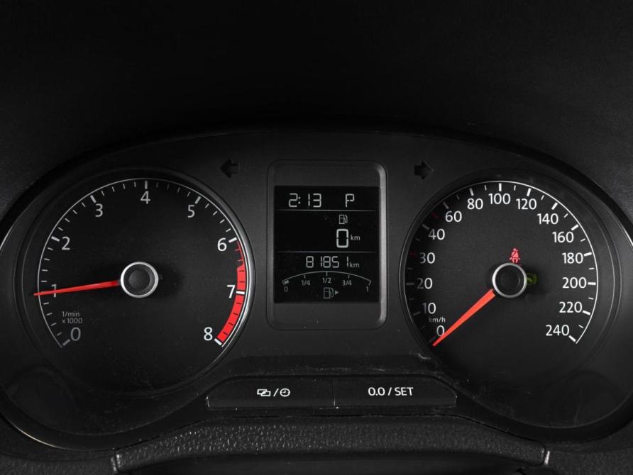Volkswagen Polo V Рестайлинг Ростов-на-Дону  - изображение 15