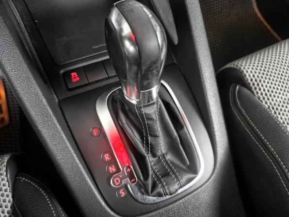 Volkswagen Scirocco III с пробегом 2013 года, цена 1 099 000 рублей, 155438 км, хэтчбек, Автокод Объявления