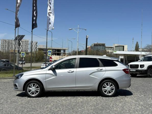 Lada (ВАЗ) Vesta I с пробегом 2018 года, цена 999 000 рублей, 110982 км, универсал, Автокод Объявления