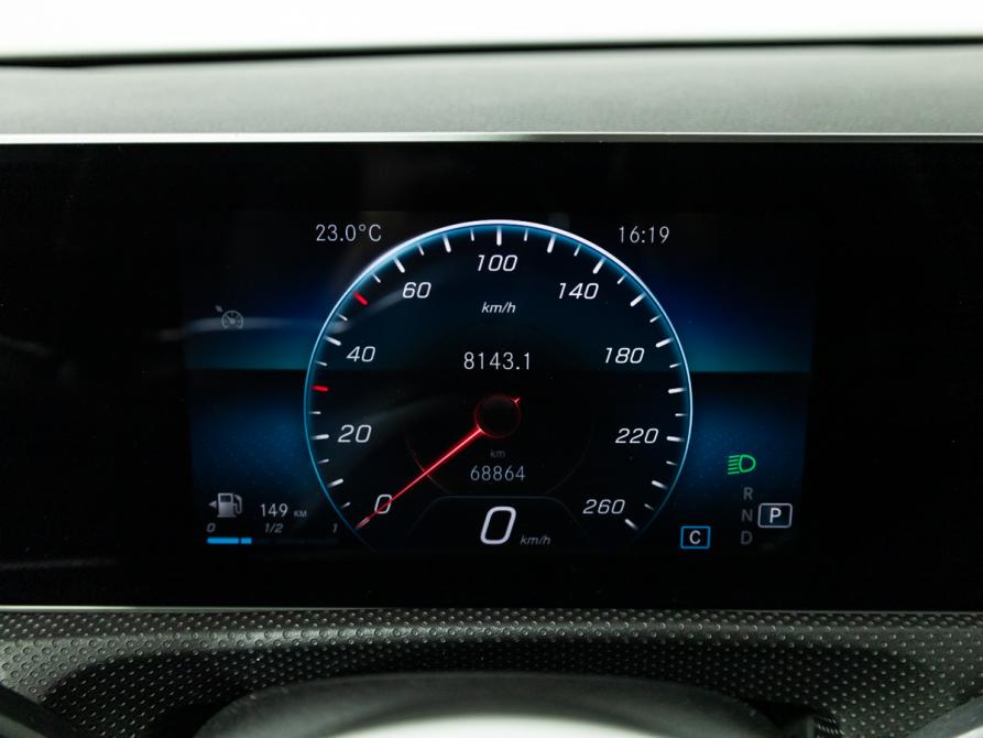 Mercedes-Benz A-Класс IV (W177) Санкт-Петербург  - изображение 12
