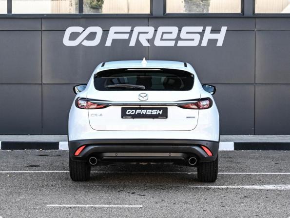 Mazda CX-4 I Рестайлинг с пробегом 2023 года, цена 2 899 000 рублей, 22492 км, внедорожник, Автокод Объявления