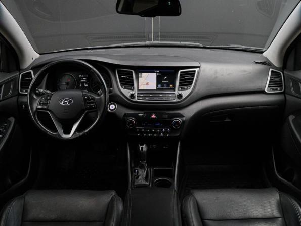 Hyundai Tucson III Рестайлинг с пробегом 2018 года, цена 1 690 000 рублей, 298385 км, внедорожник, Автокод Объявления