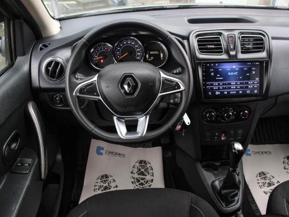 Renault Sandero II Рестайлинг с пробегом 2019 года, цена 1 214 000 рублей, 92202 км, хэтчбек, Автокод Объявления