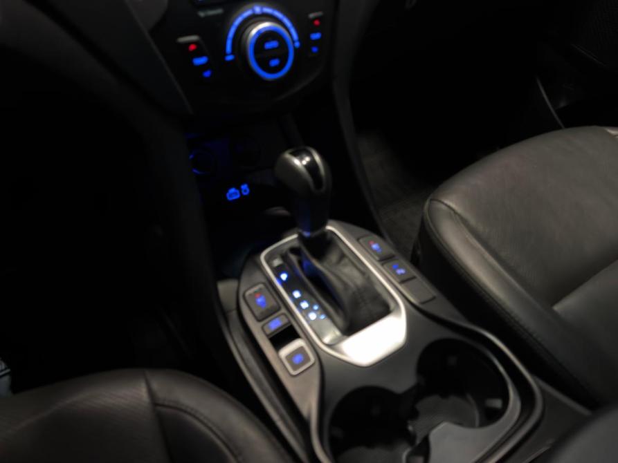 Hyundai Santa Fe III Рестайлинг Санкт-Петербург  - изображение 19